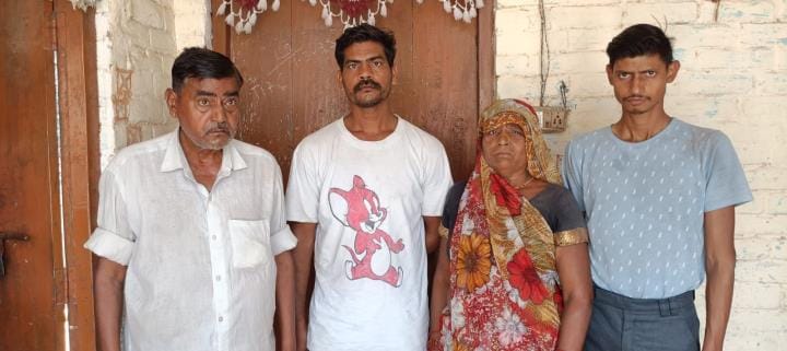 The son who went missing at the age of 12 returned home after 22 years, the parents cried with joy