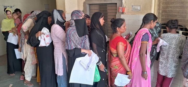 175 patients of diarrhea were admitted in government hospitals in three days