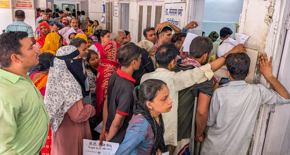 As the heat increases, the number of patients in hospitals increases, cases of headache and restlessness increase