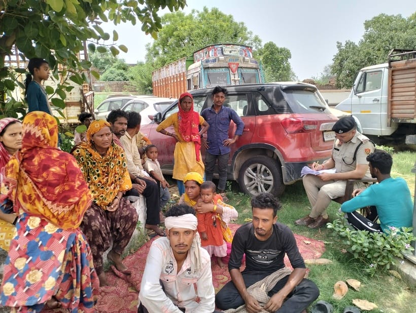29 Bangladeshis caught from brick kiln in Kalanaur