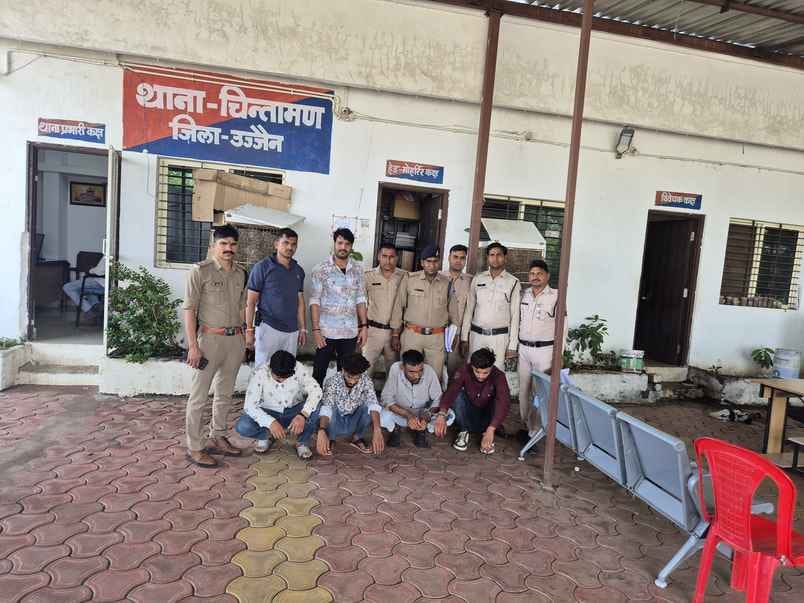 Ujjain News: A man angry with his wife's second marriage kidnapped her