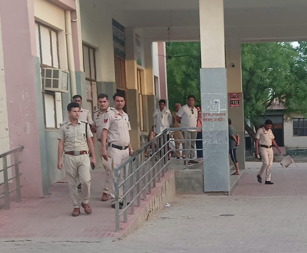 Case registered against 12 youths of two parties for creating ruckus in civil hospital premises