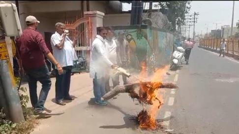 ferozabad news protest privatization