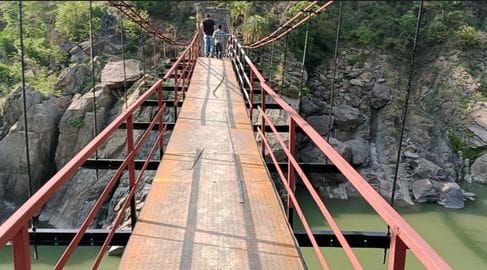 Bridge over Beas in Kun Ke Tar is ready, pedestrian movement has started