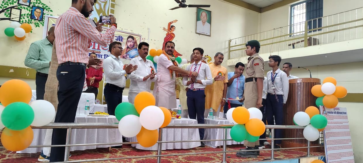 Shivam was first in speech and Sonu was first in rangoli