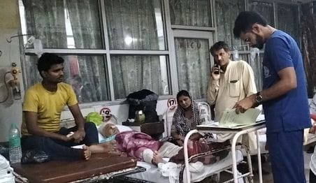 Patients are not getting beds in PGI ward, treatment is being done on stretchers.