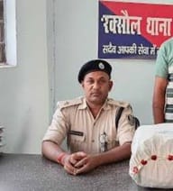 Motihari Bihar NewsThe SHO took goods worth lakhs on loan from the shopkeeper and filed a case