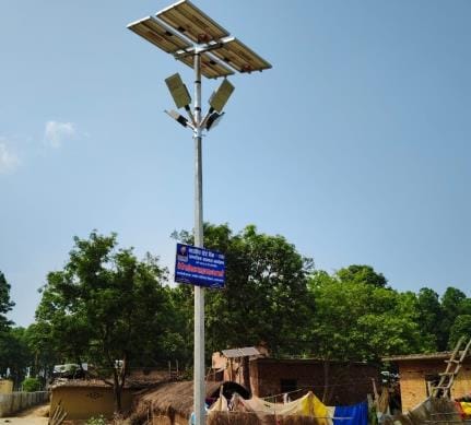 18 electric and 12 solar high mast lights installed in Vantaniya village