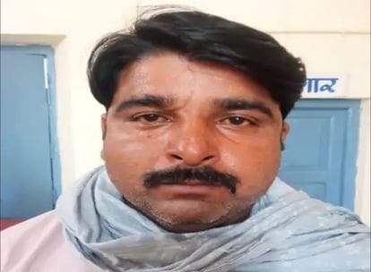The patrolling forest worker was beaten up and threatened with death by the mafia