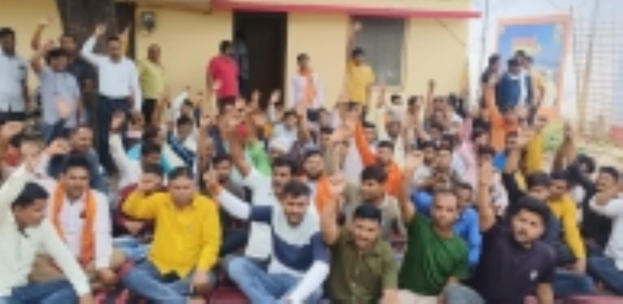 Contract workers are adamant on their demands, boycott continues