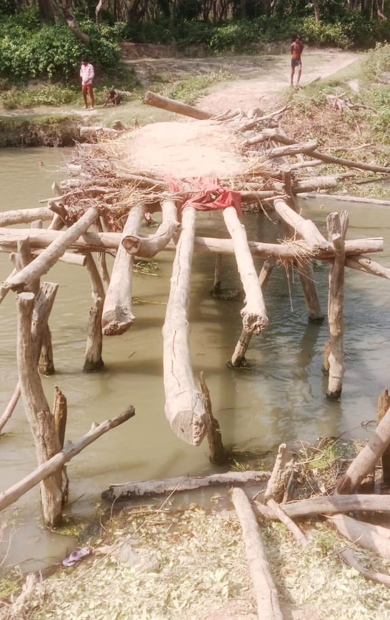 A permanent bridge was not built, even a wooden bridge was uprooted