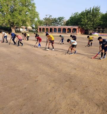 Hockey players' saplings are being prepared in Kanina