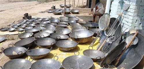 Garaoli... Three generations beat iron, then the fortunes of the village improved