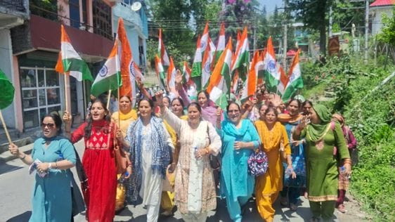 Rally held in Jogindernagar on the bravery of the army