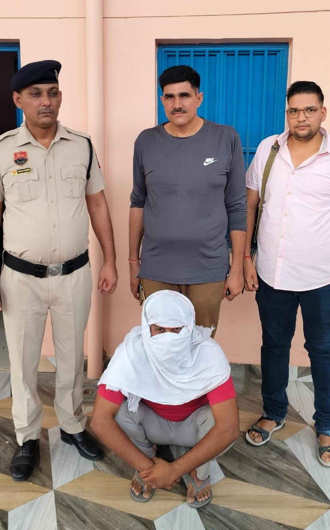 2 arreseted in weapon supply