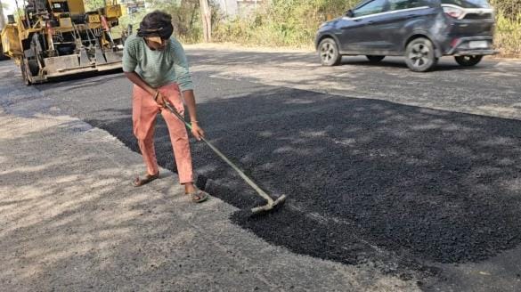 Finally the construction of the 18 km long uprooted road from Mahoba to Kabrai has started