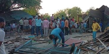 11 temporary structures were demolished using JCB
