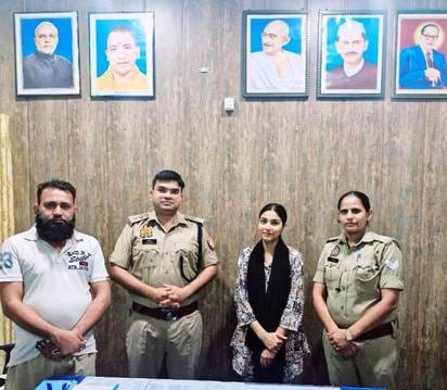 CO honored the meritorious girl