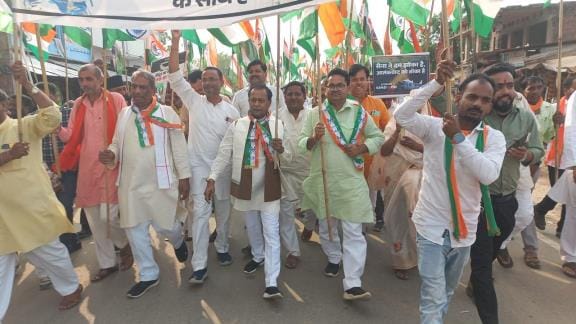 Tiranga Yatra started, Bharat Mata ki Jai reverberated