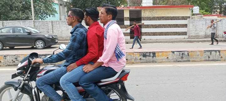 Road accidents are increasing due to the laxity of police and the arbitrariness of people