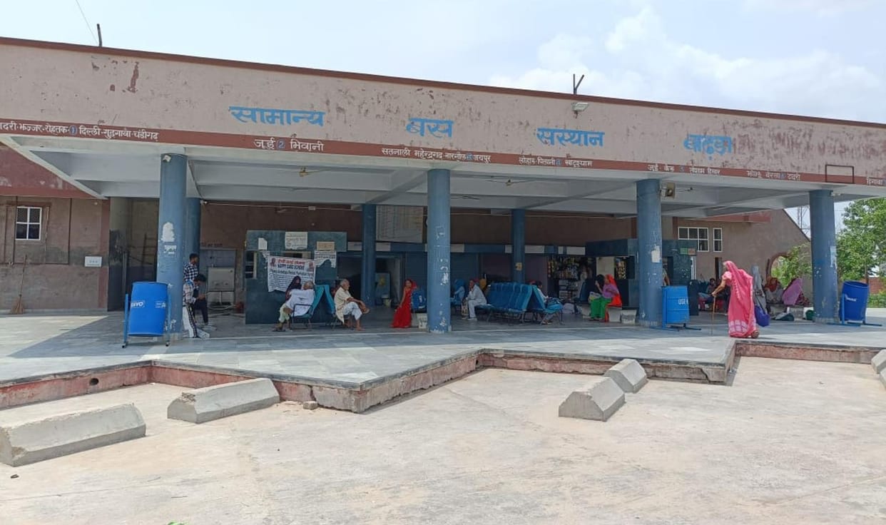 Lack of bus services on local routes, passengers and students are troubled