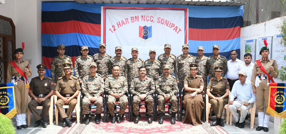 NCC cadets can become strong pillars of Indian democracy: Group Commander