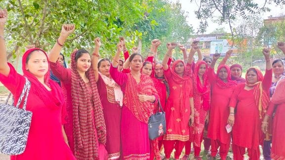 ASHA workers protested
