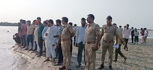 Two friends who went to take bath in Ganga died by drowning