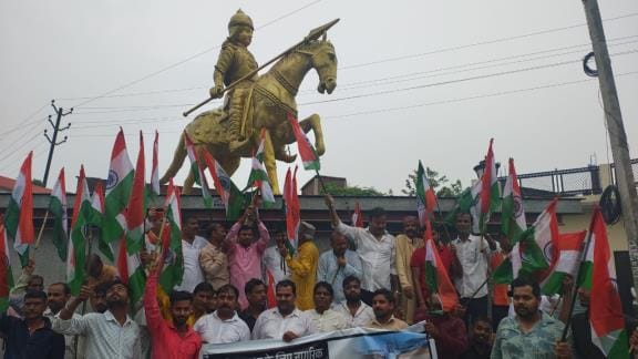 Tiranga Yatra taken out in Ramkola, Bharat Mata ki Jai reverberated