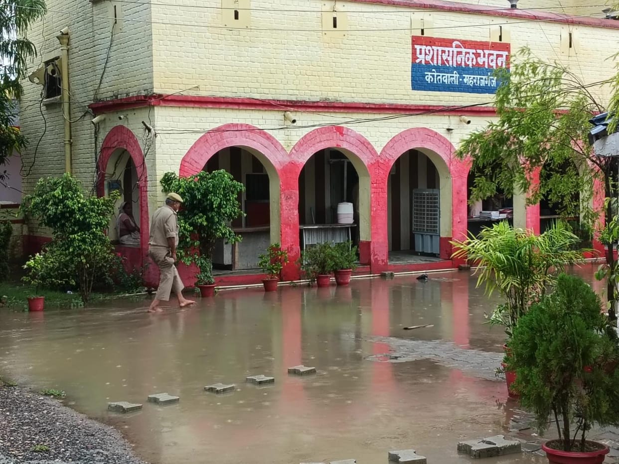 Drainage fails in light rain, road to four wards difficult