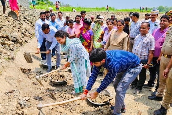 Ponds of one thousand villages will be constructed and renovated