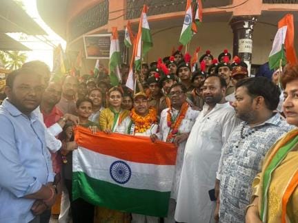 Tricolor Yatra was taken out to salute the bravery of the army