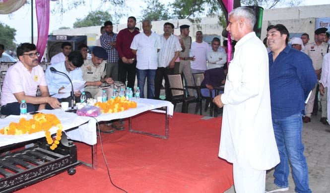 Sex ratio in Jindran is one thousand, DC honored Panchayat