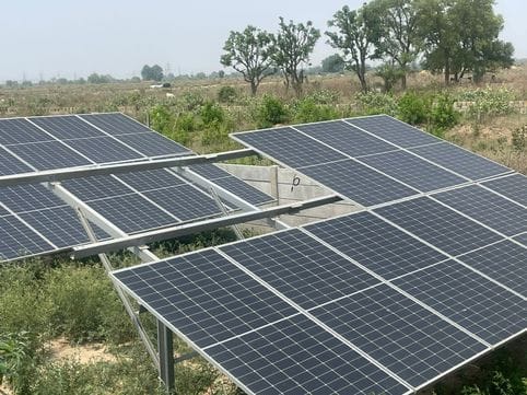 20 solar plates were stolen even before the elevated road started