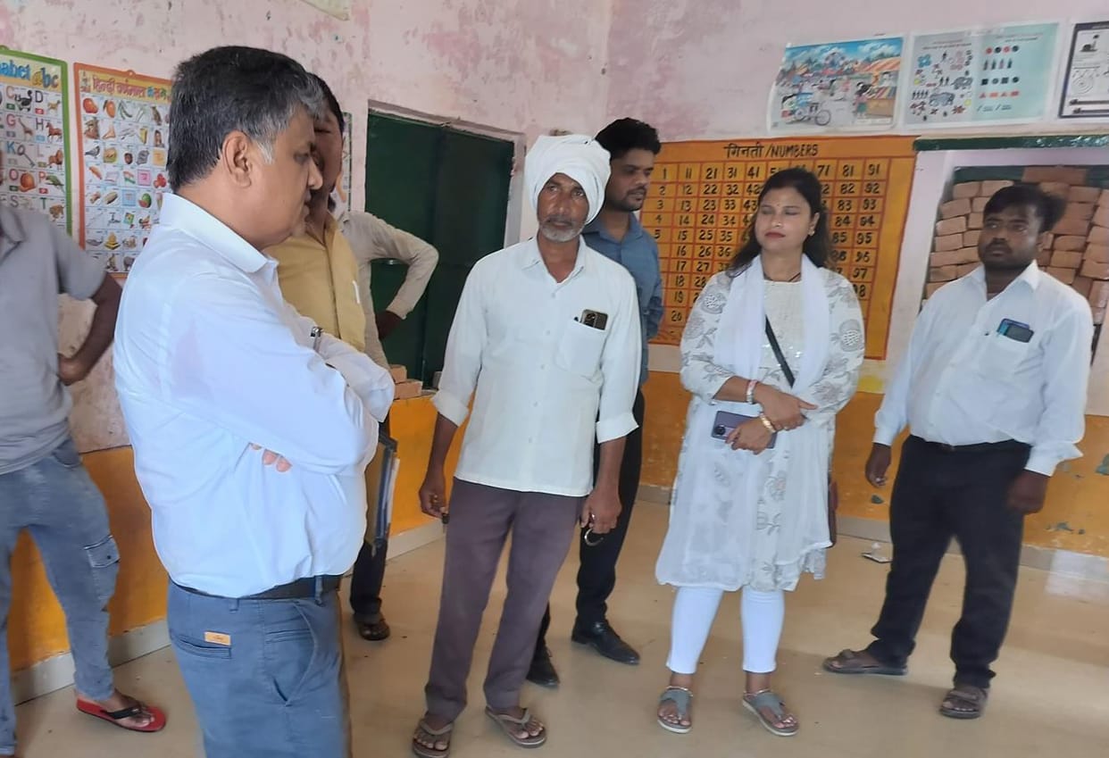 Investigation of irregularities in MNREGA works in Nanhwapur