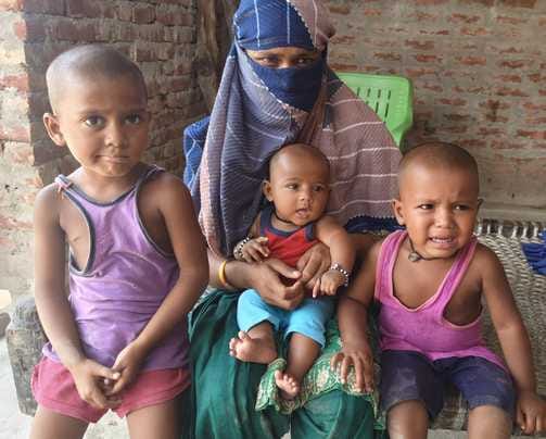After giving birth to a third daughter, the woman was thrown out of the house by giving her triple talaq
