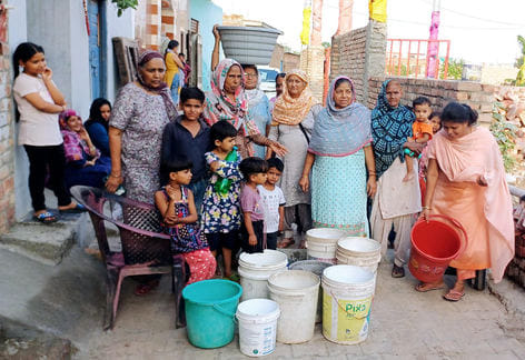 Drinking water problem in ward one of Gandhi Nagar