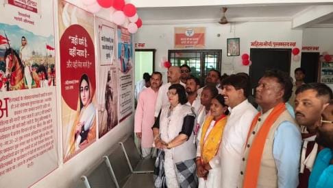 The exhibition depicts the life of Ahilyabai