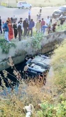 Car falls into drain during stunt, three people survived