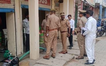 Warning on opening shops during weekly closure