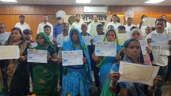 47 beneficiaries received a check of Rs 88 lakh 54 thousand