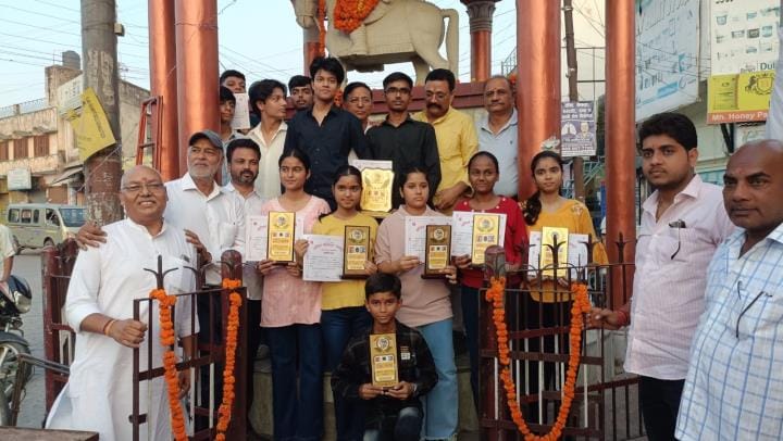 Kshatriya Mahasabha honoured the meritorious students