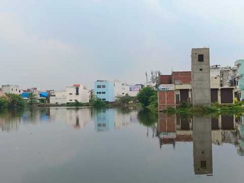 Relief from drizzle in the morning, humid heat bothered during the day