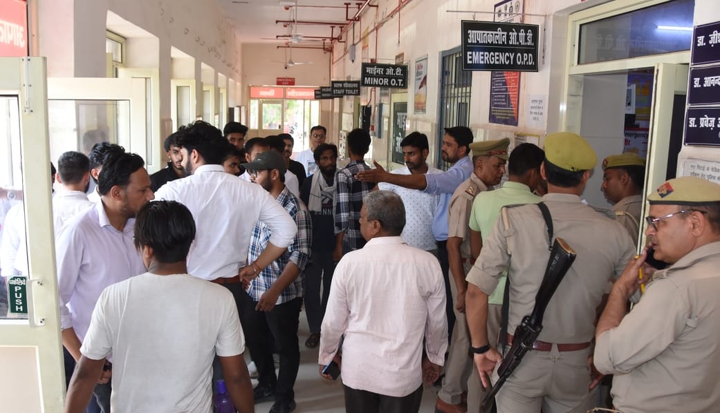 BPharma student shot dead outside college