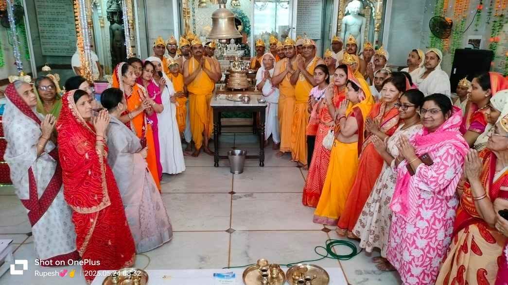 Lord Mahavir taught the world the lesson of non-violence