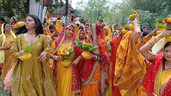 Kalash Yatra taken out with pomp and show