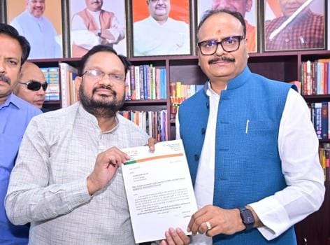 A demand letter was submitted to the Deputy Chief Minister for the operation of the medical college