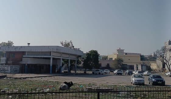 Ganaur bus stand building is dilapidated, DPR of new building is being prepared