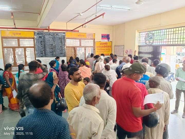 Patients are getting desperate for medicines in the scorching heat