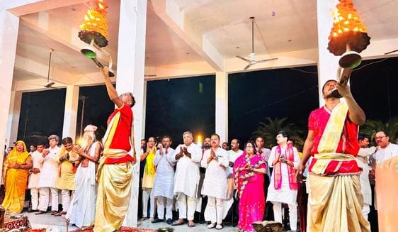Wishing for public welfare by performing Ganga Aarti